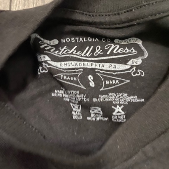 Mitchell & Ness Frank White Notorious B.I.G. Legacy Born Black T-Shirt NWT - Picture 5 of 5